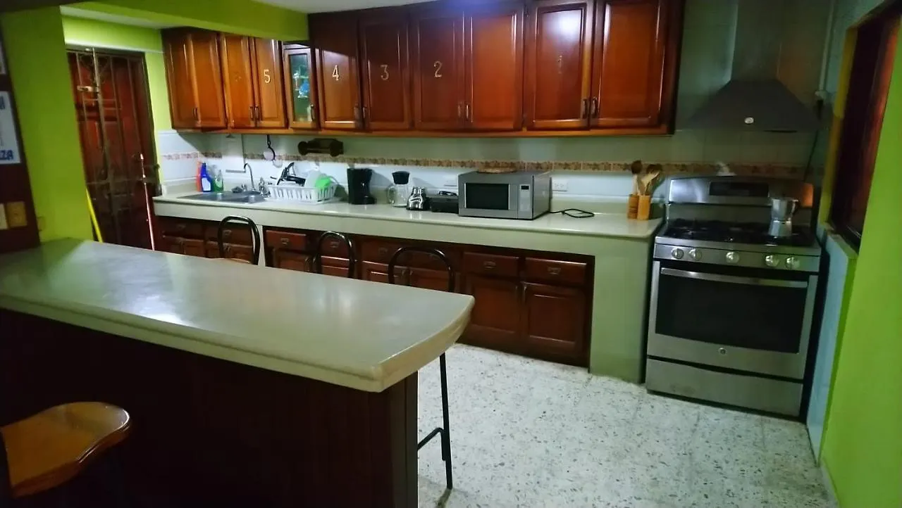 فندق Guest-House Alquiler سانتو دومينجو 0*,