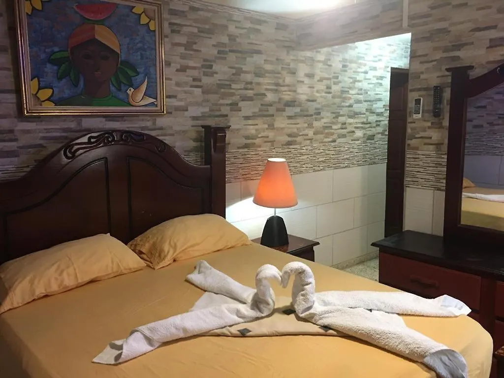 Guest-House Alquiler Hotell Santo Domingo
